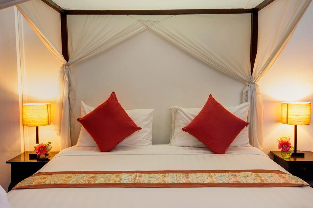 The Willow Boutique Hotel Phnom Penh Exteriör bild